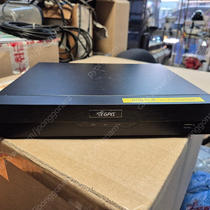 DVR 16채널 4TB 팝니다