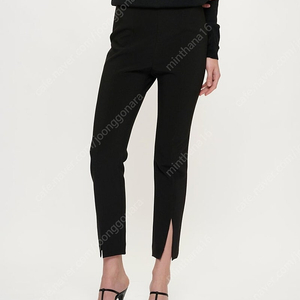 R2W Package front slit legging trouser 블랙 2(M)사이즈 ​(가격인하)