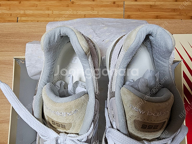 뉴발란스 992 문락 머쉬룸 250사이즈 l (25--2