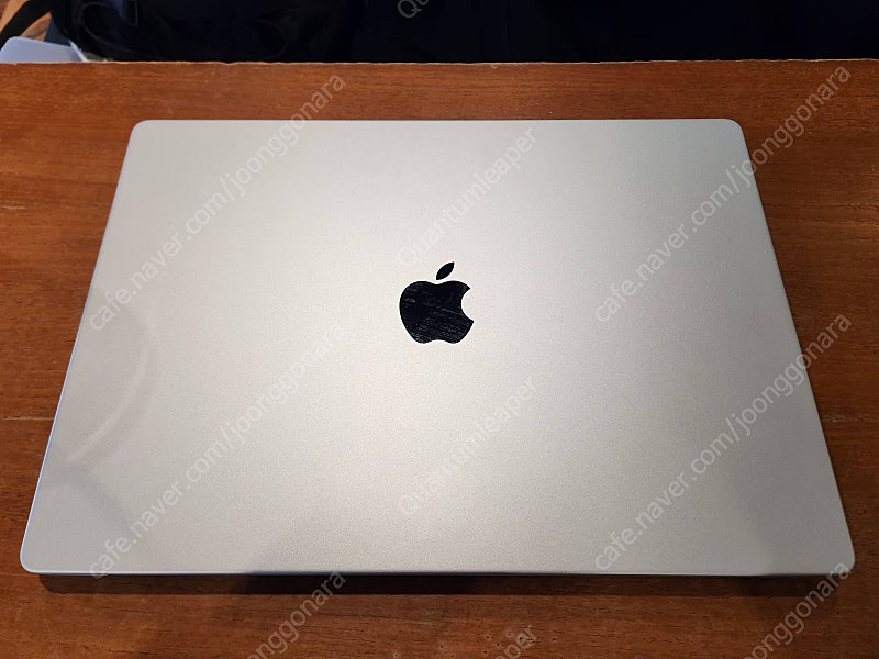 맥북프로 16인치 M1 Max 실버 32GPU 32GB 512GB 프로그램 설치가능