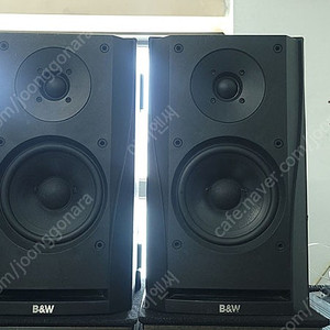 영국산 B&W DM302