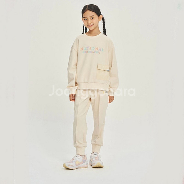 140) 내셔널지오그래픽 맨투맨 티셔츠 상하의 세트 셋업 남여공용--0