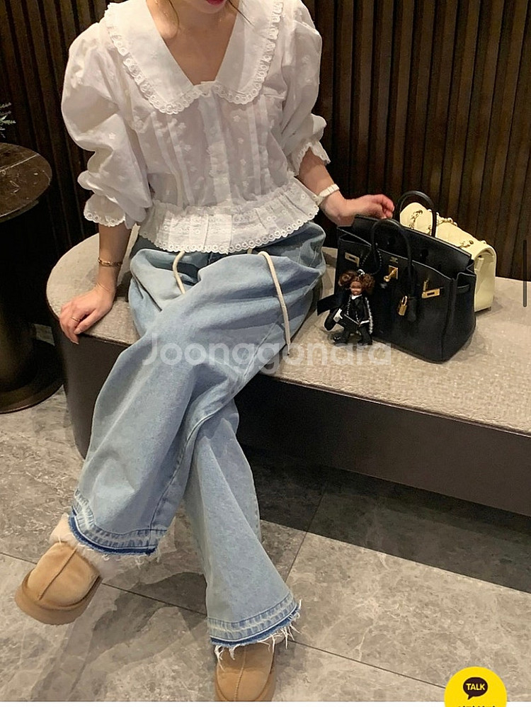 바이씨니 메리꽃블라우스 새상품 택포--2