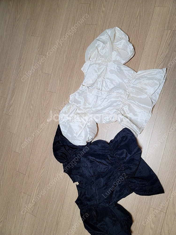 H&M 퍼프 블라우스 2세트--1