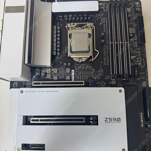 Z590 VISION D 택포 12만원 싸게 판매합니다