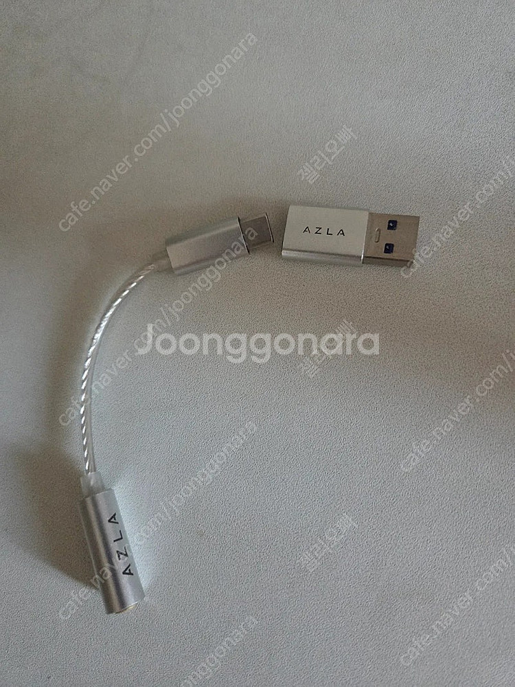 아즈라 a100 usb c타입 dac 실버 팝니다.--2