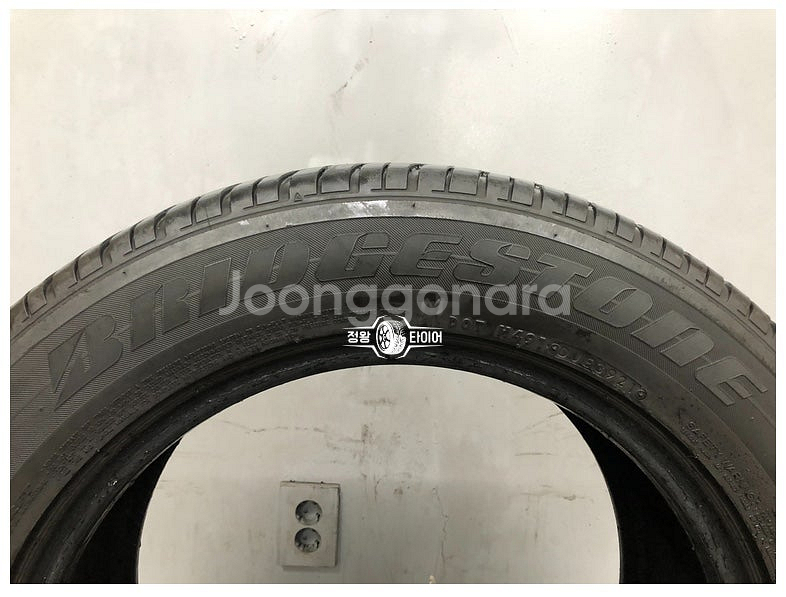 중고타이어 브릿지스톤 듀얼러H/L400 255/55R1...--2