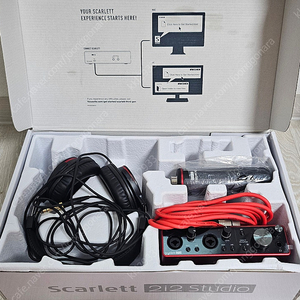 Focusrite Scarlett 포커스라이트 스칼렛 2i2 Studio 3세대 (오디오 인터페이스 헤드셋 마이크)풀세트
