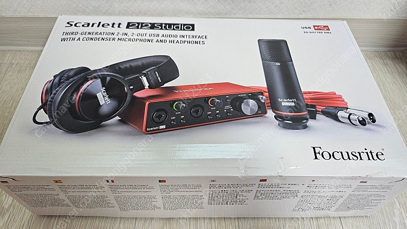 Focusrite Scarlett 포커스라이트 스칼렛 2i2 Studio 3세대 (오디오 인터페이스 헤드셋 마이크)... 이미지