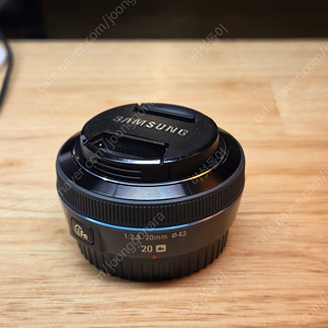 삼성 NX20mm F2.8 렌즈