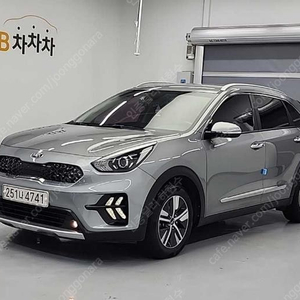 @19년식 더 뉴니로 1.6 GDI HEV 프레스티지 전국최저가격전액할부최대72개월저신용할부카드현금고품질