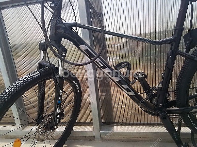 첼로 MTB XC 10 ML 27.5 사진 보시고 판단--0