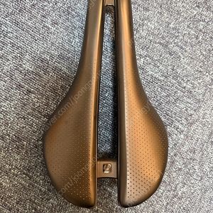 본트레거 에울루스 프로 카본안장 145미리