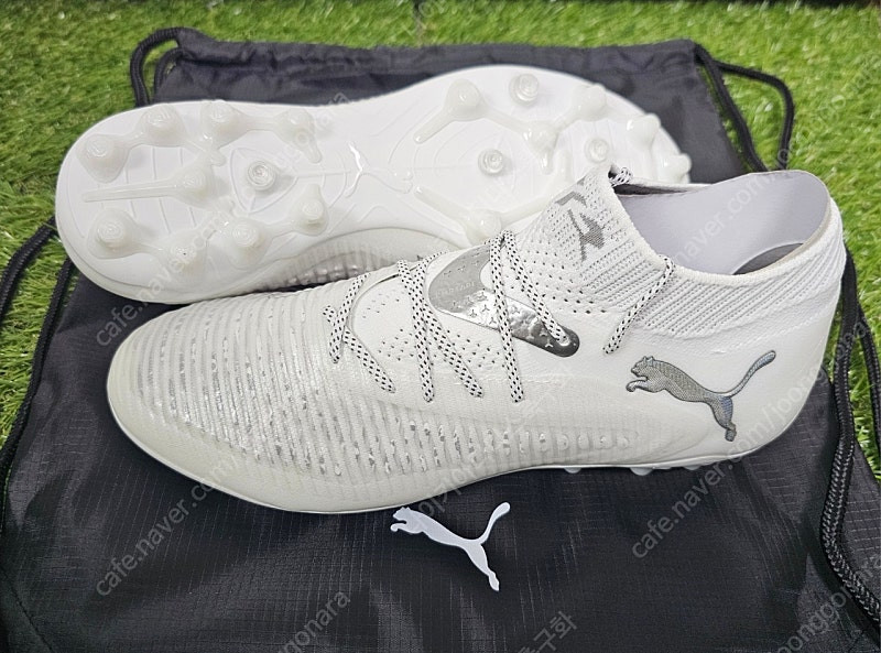 [한정수량타임세일]푸마 퓨처8 얼티메이트 MG White Out팩--1