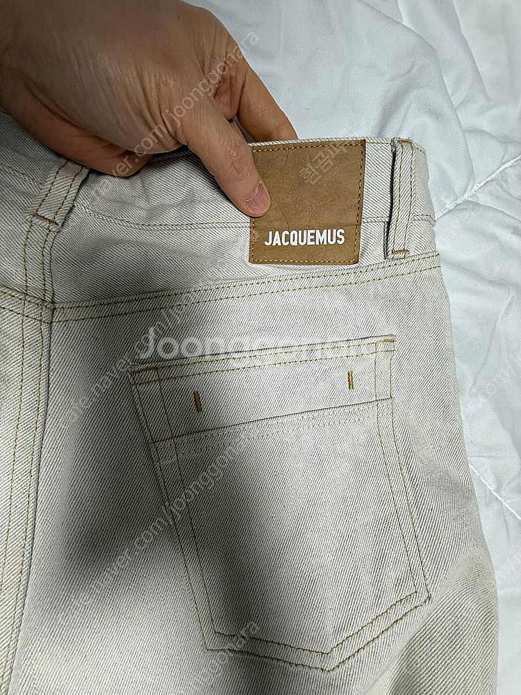 자크뮈스 르 파피에 오프 화이트 데님 팬츠 32(33-34)--3