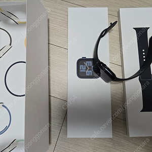 애플워치 SE2 미드나잇 40mm GPS 미드나잇스포츠밴드 팝니다