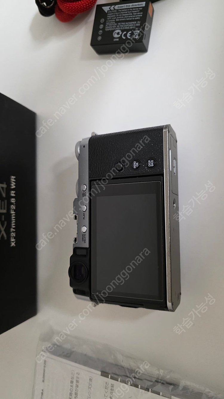 후지필름 x-e4 실버 이미지