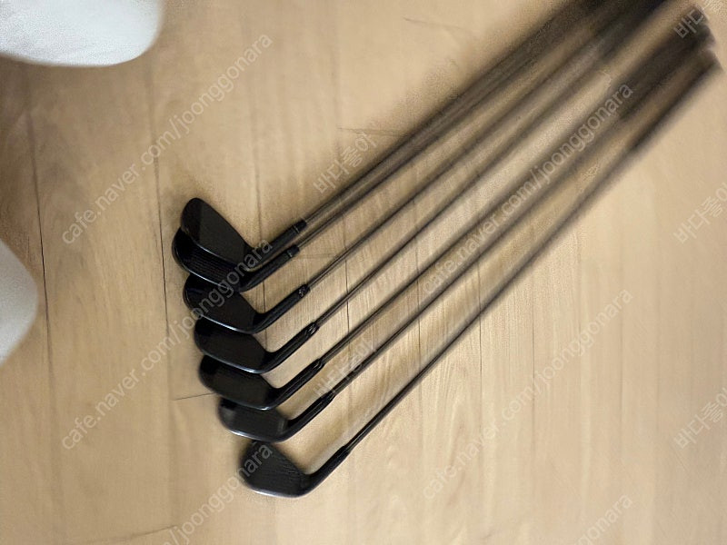 타이틀리스트 T200 한정판 블랙 아쿠시네트코리아--2