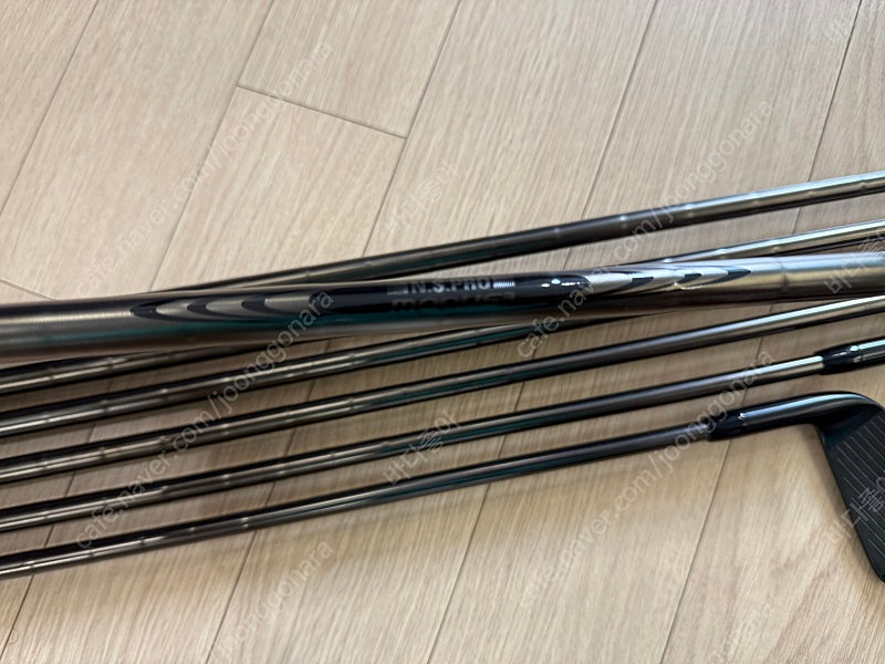 타이틀리스트 T200 한정판 블랙 아쿠시네트코리아--5