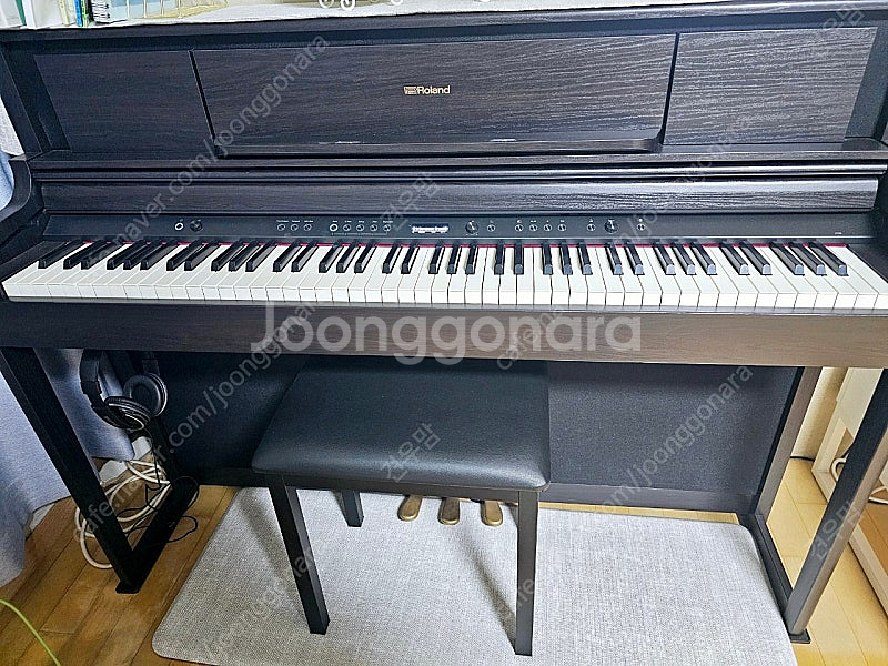 롤랜드 전자목건피아노 LX705--0
