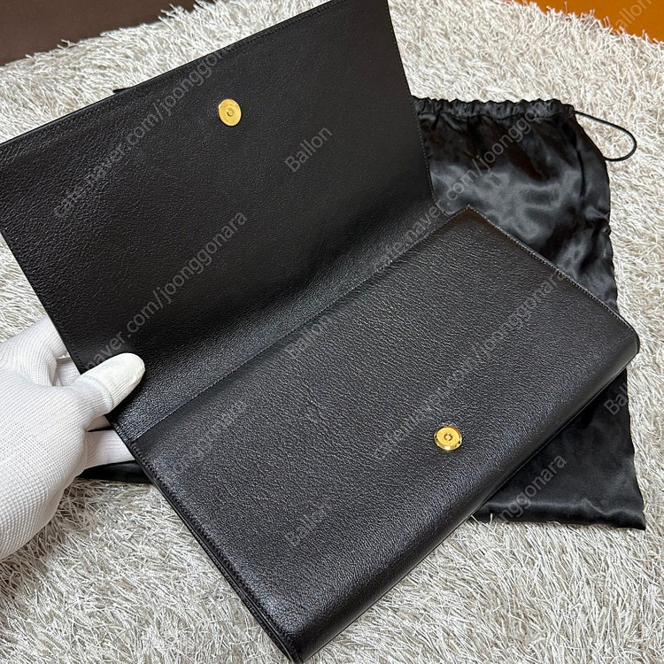 정품 입생로랑 벨드쥬르 클러치 가방 이미지