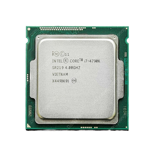 인텔 CPU용 트레이판 (개당 2300원)과 i7 4790K 데빌스캐년 CPU (66500원)