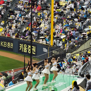 (5/2,1루 오렌지 단석)LG트윈스 vs 쓱 단석 구해요!!