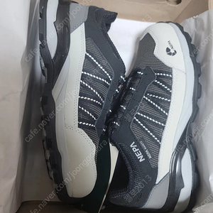 네파 안전화 260