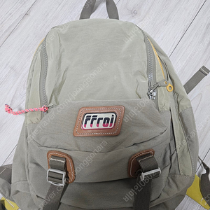 (가격내림) FFROI 프루아 470 백팩 (베이지) 8만에 팝니다.
