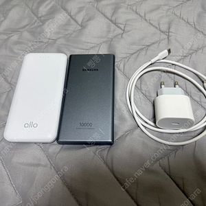 애플 정품20w 충전기 + 삼성, 알로 10000보조배터리 2개 일괄