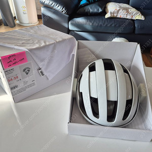 POC Omne Air MIPS 헬멧 배송포함 11만원