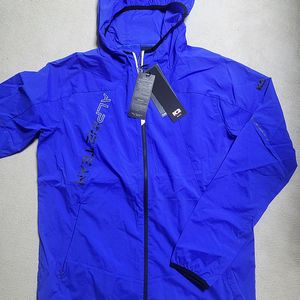 K2 춘하 바람막이 110 & 115 (미사용)--3만원