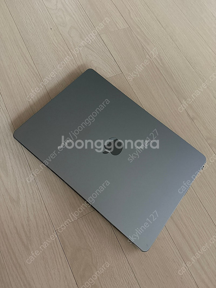 맥북 에어 15 M3 16GB 512GB 판매합니다.--0