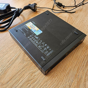Lenovo ThinkCentre M72e 미니PC 팝니다.