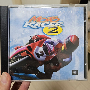 PC 고전게임 모터레이서 2 팝니다.