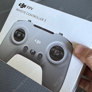 DJI FPV 조종기3 팝니다.그래