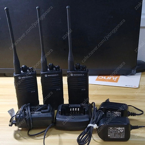 모토롤라 무전기 CP1100