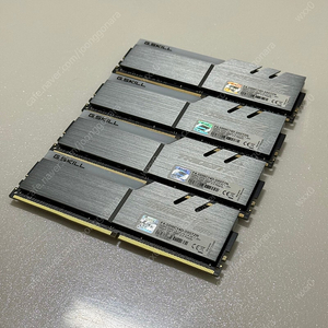 컴퓨터 램 RAM 지스킬 팀그룹 OCPC KLEVV 튜닝램