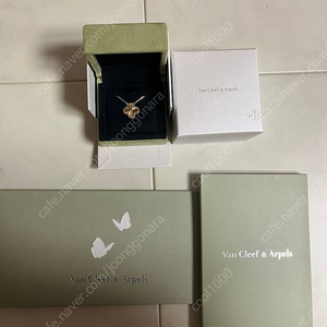 반클리프 아펠 빈티지 알함브라 기요세 옐로우 골드 목걸이 판매합니다.