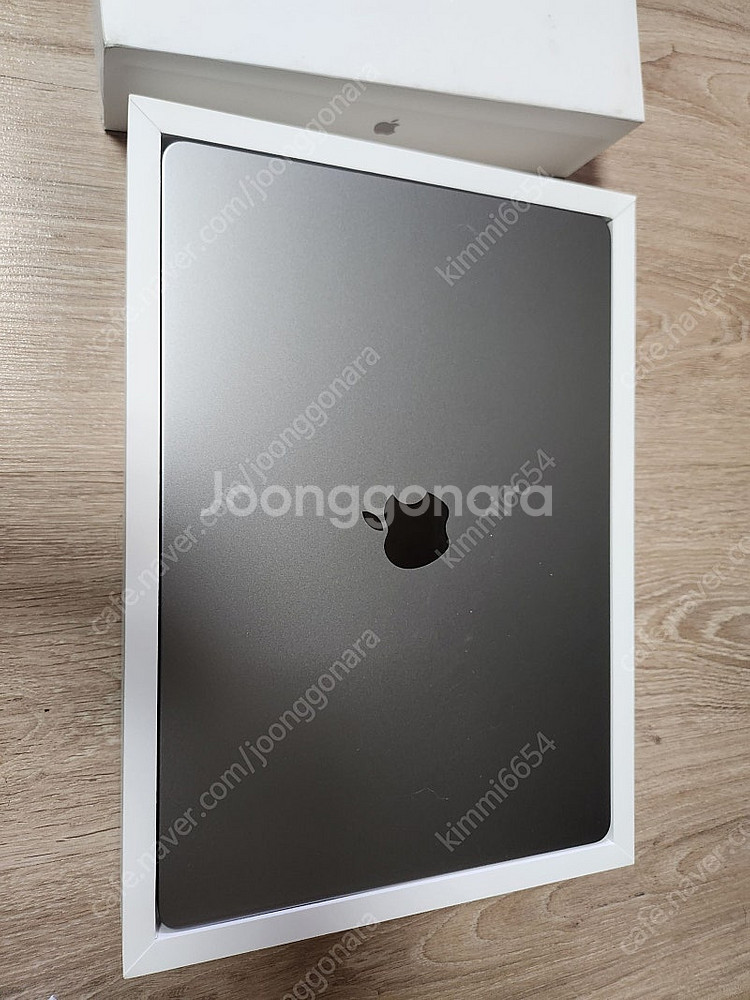 맥북에어 2023 M2 16G SSD1T 풀박스--1