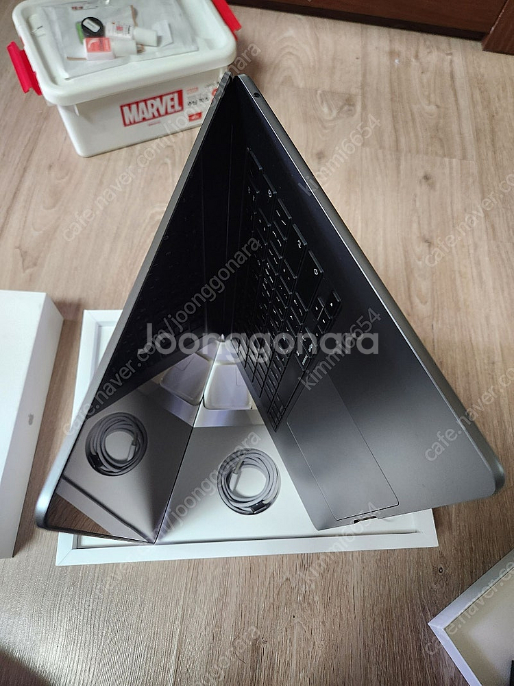 맥북에어 2023 M2 16G SSD1T 풀박스--7