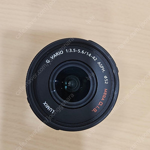 GH5 바디 + 파나소닉 루믹스 14-42 MEGA OIS 줌렌즈 H-FS014042