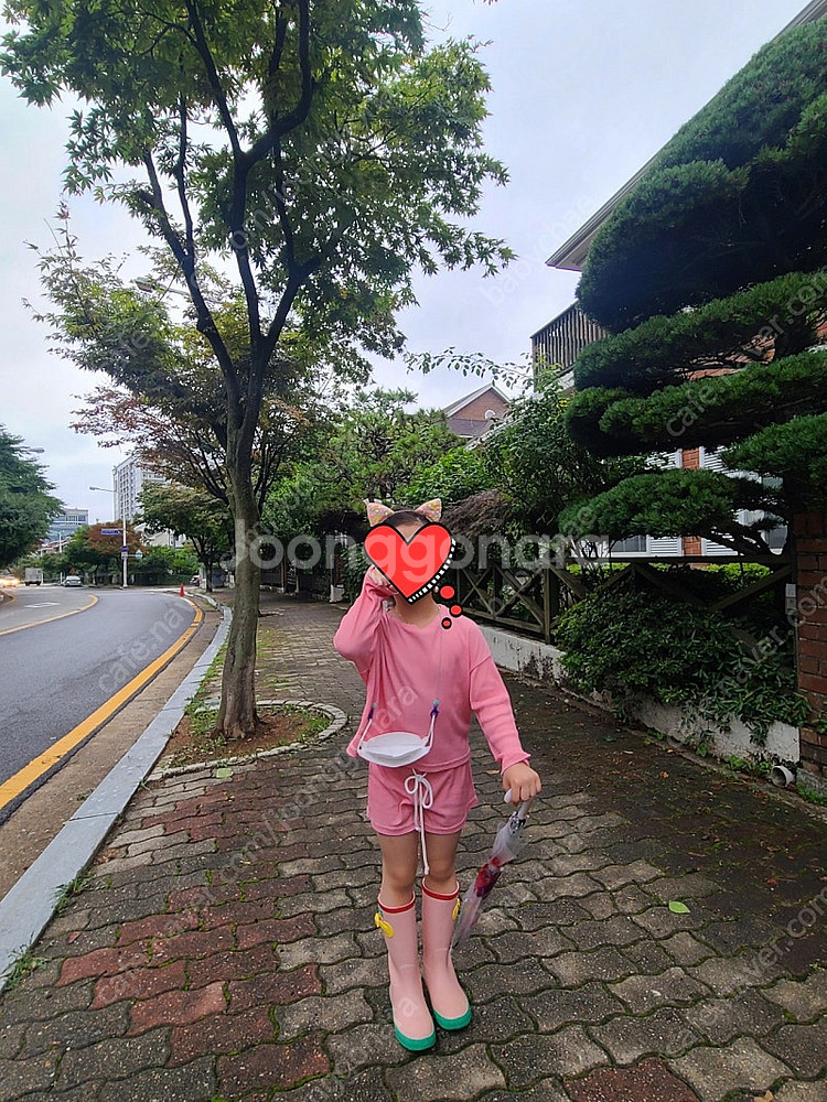 마망살롱, 에이리틀, 베르베르--4