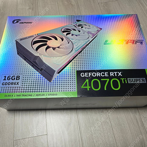 컬러풀 4070ti super ULTRA OC 판매