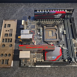 ASUS MAXIMUS VIII IMPACT Z170 메인보드 팝니다.