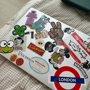 MacBook Pro 14 M3 8GB 1TB 실버 판매합니다.