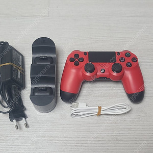 플스4 PS4 듀얼쇼크4 레드+정품충전기 판매