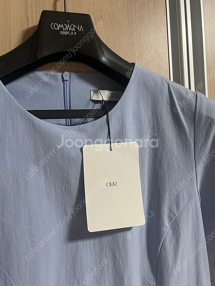 (새상품)오르 드라이 볼륨 원피스 팝니다--2