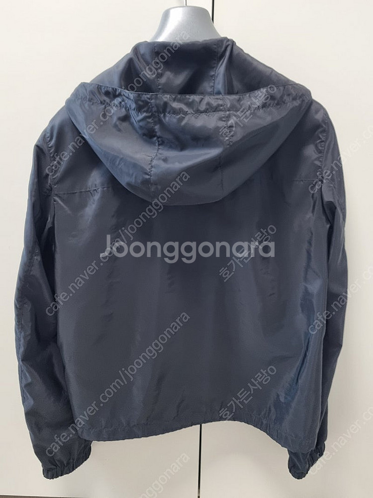 프라다 정품 리나일론 바람막이 SGA466 블랙 50(100)사이즈 판매--2