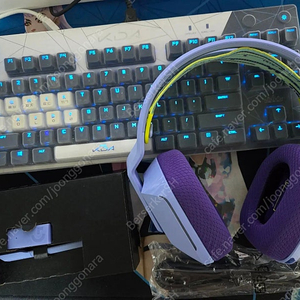로지텍 g733헤드셋 판매합니다